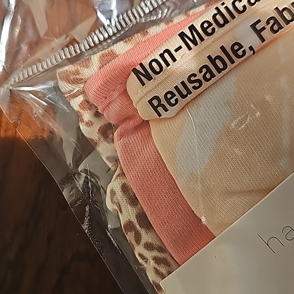 NEW harper & elliott 5 packs @ 3 kid's face masks adjustable reusuable washable - Picture 4 of 8